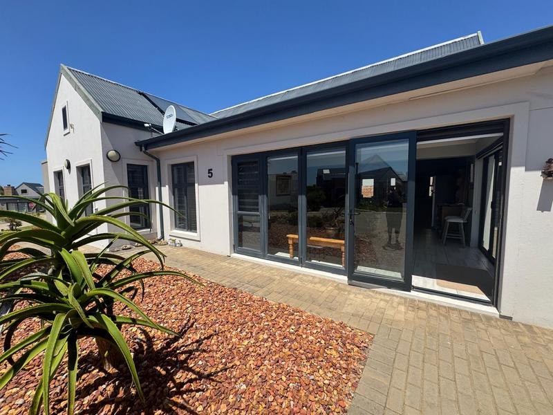 3 Bedroom Property for Sale in Hartenbos Western Cape